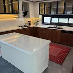 Villa Sueper Vip Havuzlu Muestakil Odalar Banyolu Çeşme
