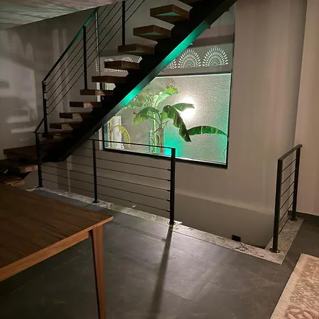 Villa Sueper Vip Havuzlu Muestakil Odalar Banyolu Cesme